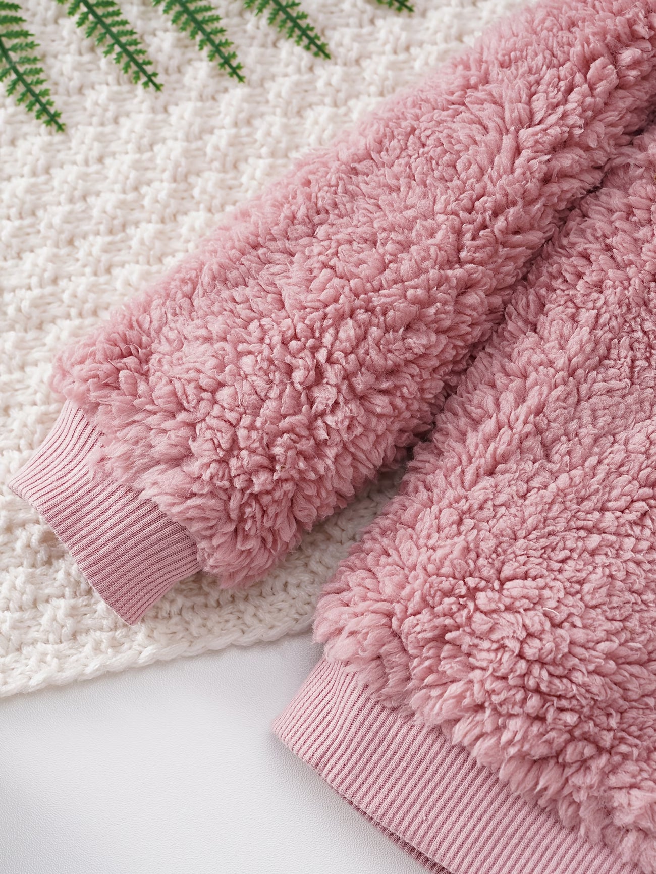 Conjunto trio rosa