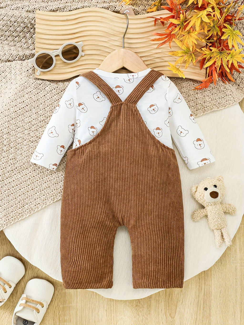 Conjunto body y overol en panna